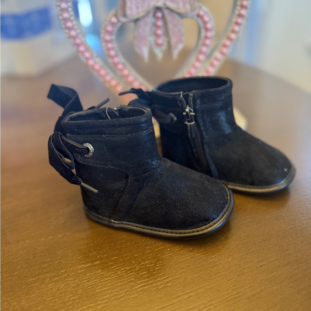 Michael Kors Baby Doe Boots
